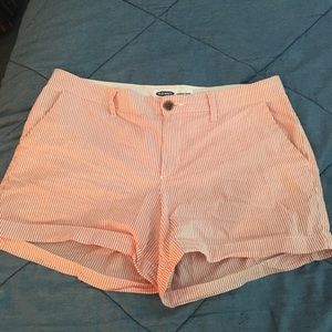 Comfy size 6 striped shorts from old navy
